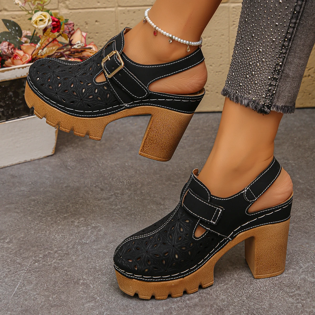 Large Size Women's Thick Heel  - مراجعة Casual Sandal Leather وسعره